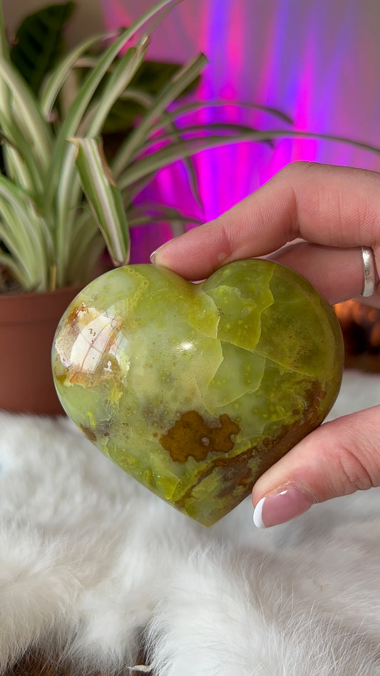 Green opal hearts